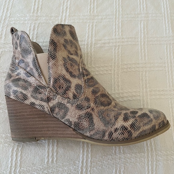 Leopard print bootie - Picture 1 of 4